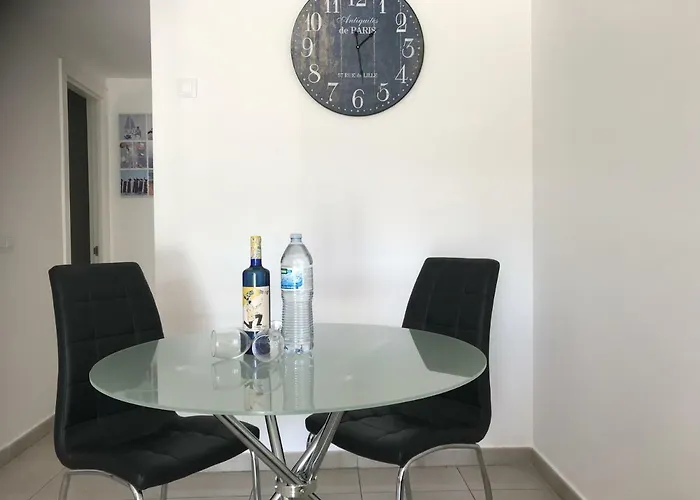 And Sunny Apartamento